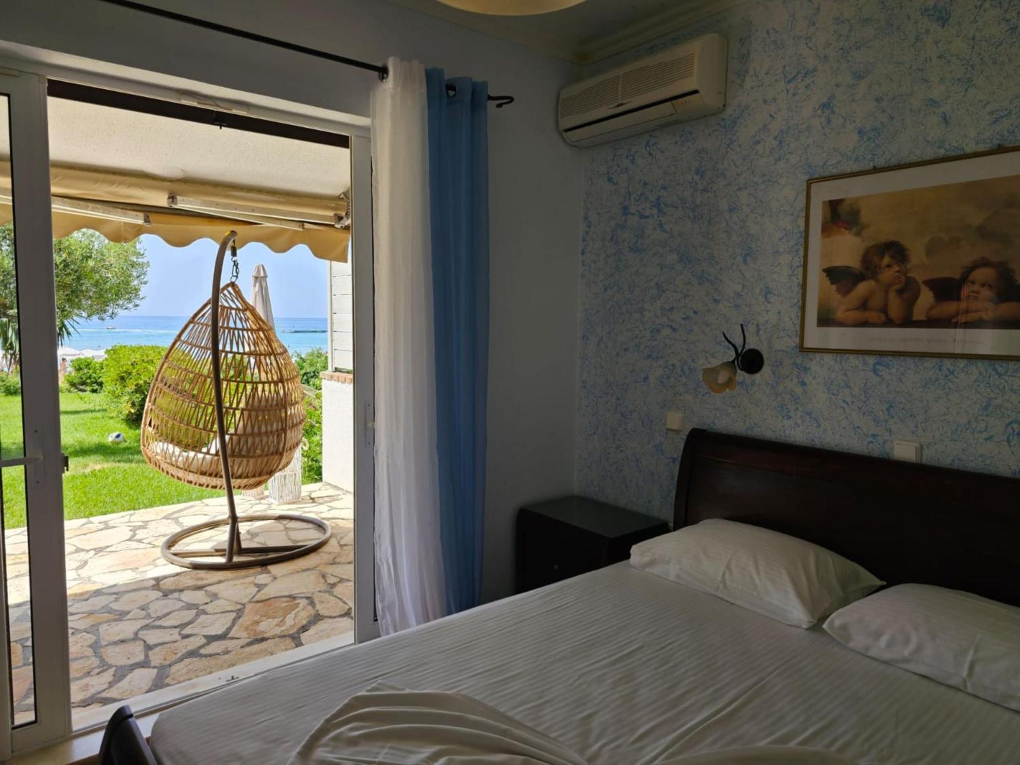 Glyfada Beachfront Apartment A3G 외부 사진