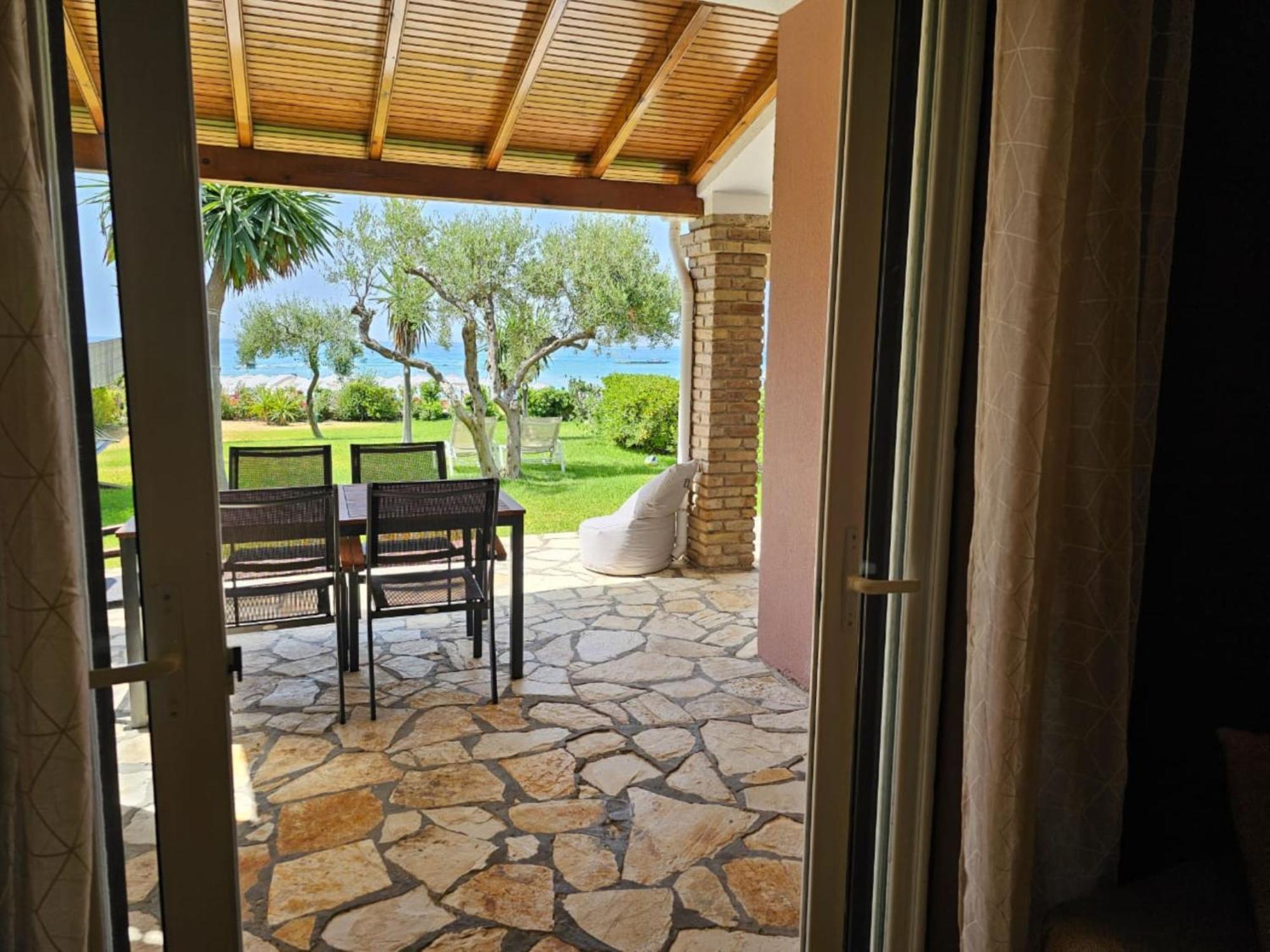 Glyfada Beachfront Apartment A3G 외부 사진